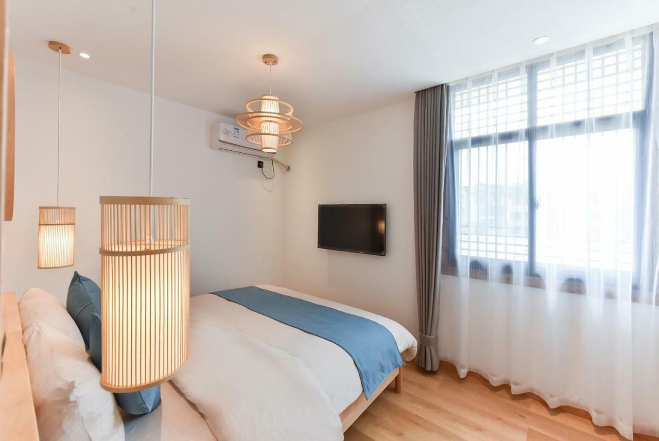 Yifangyan - Tingyuan Qingshe Hostel Фэнхуан Экстерьер фото